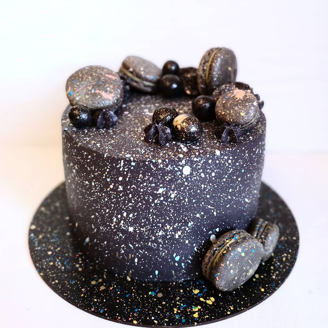 Космічний Торт для чоловіка Макаронс, шоколад