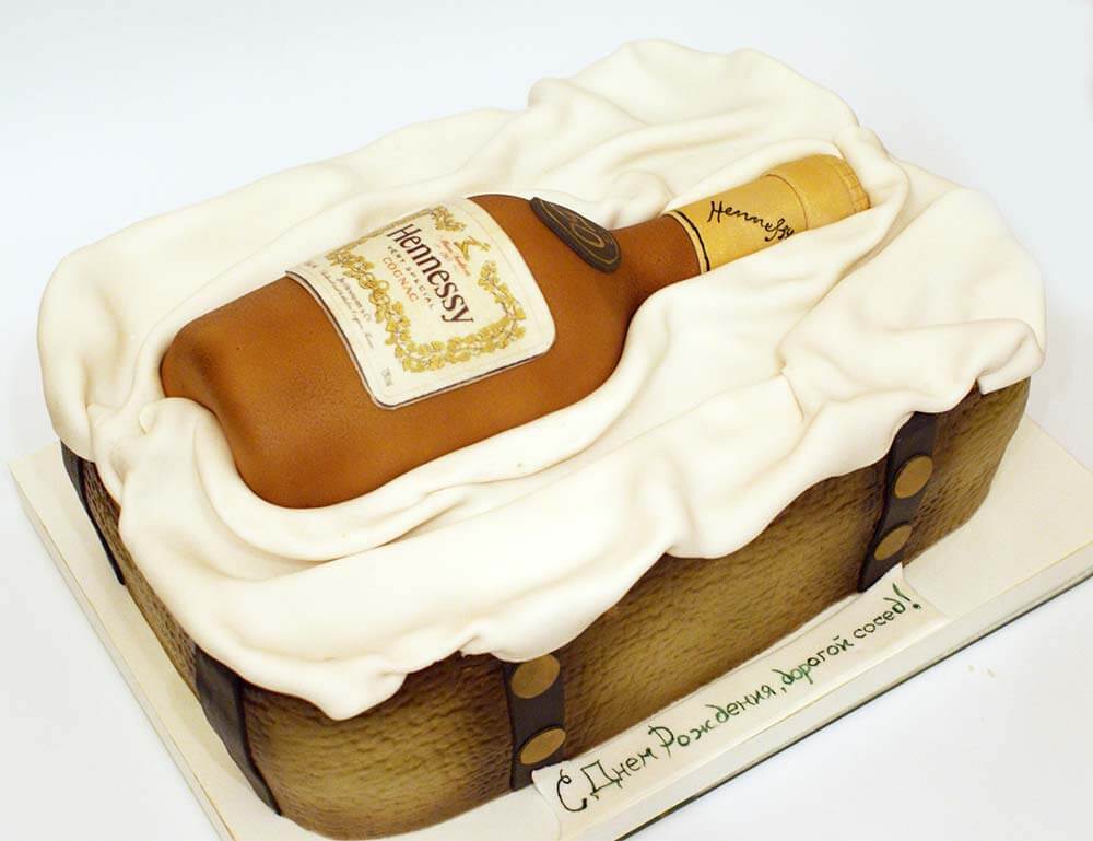 Торт для чоловіка. Пляшка віскі