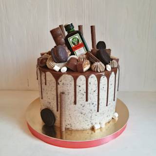 Брутальний шоколадний торт для чоловіка