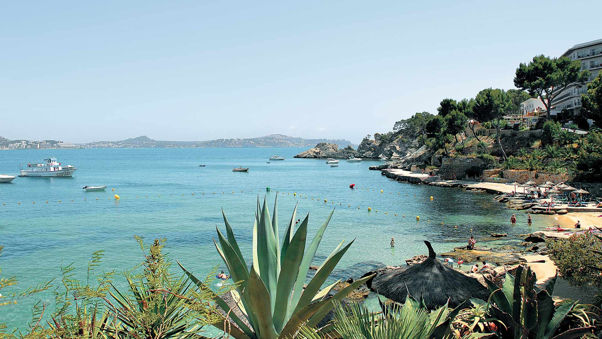 Boka din resa till Mallorca eller Menorca i sommar med TUI