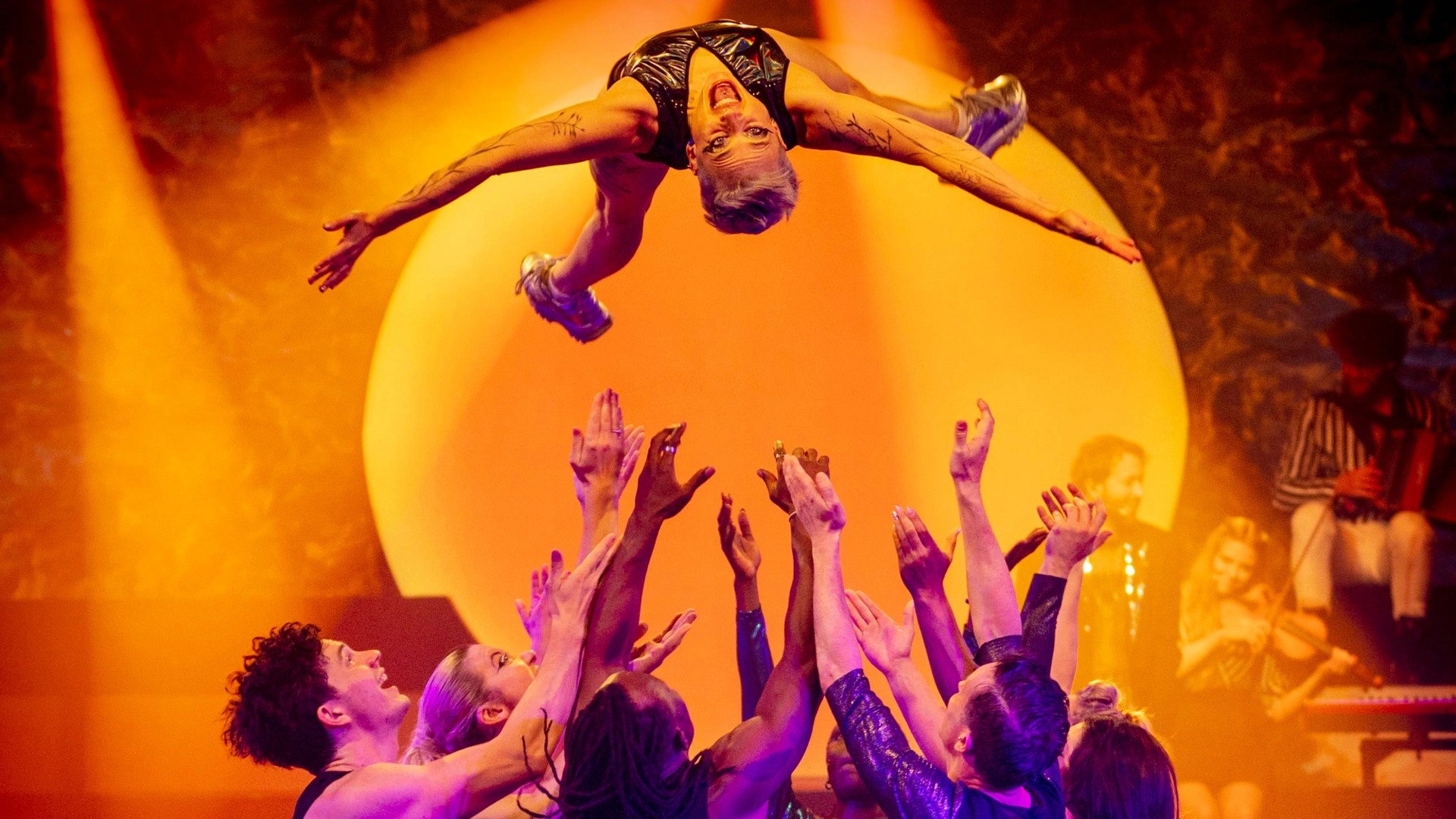 WAKE. Image: Allen Kiely, courtesy of Sydney Festival.