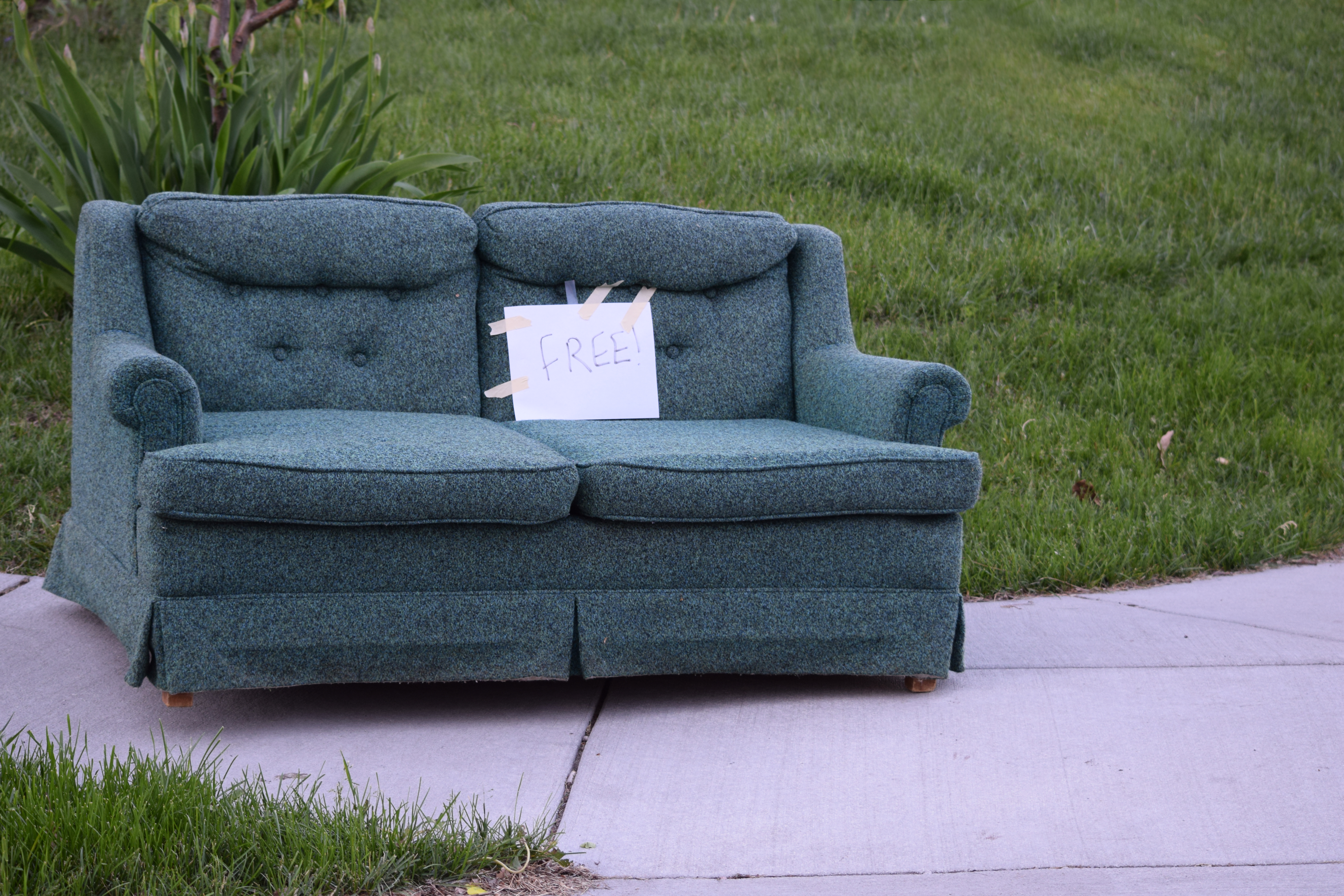 Here’s what not to do. Don’t put items on the street, even if they’re free to a good home. Image: Getty Images.