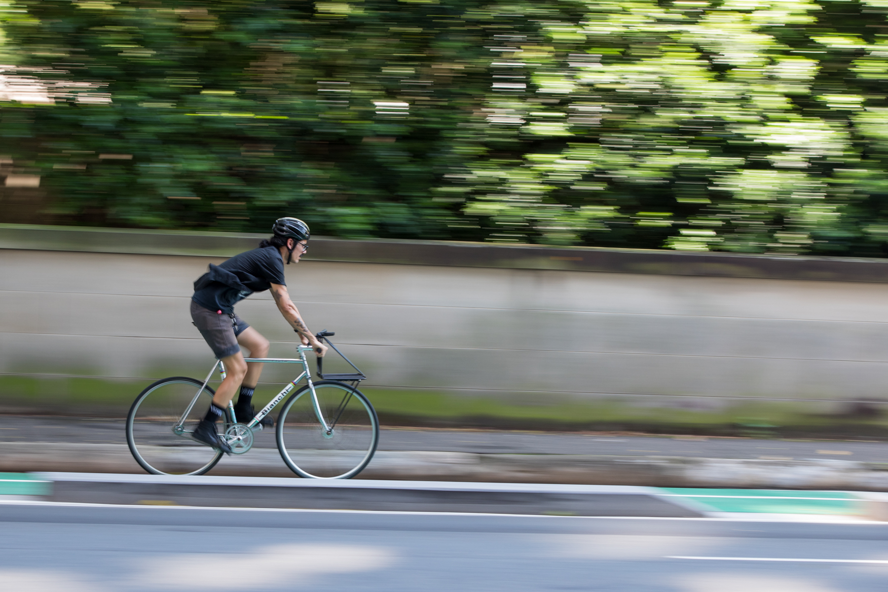 After an eight year break, the return of the College Street cycleway completes an important link in the inner-city bike network.