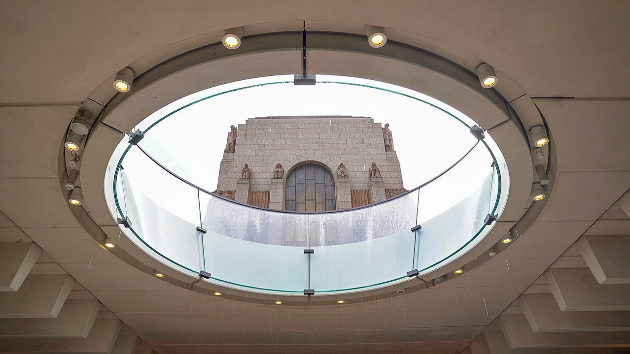 The Oculus floods the Hall of Service with natural sunlight. Photo by Abril Felman