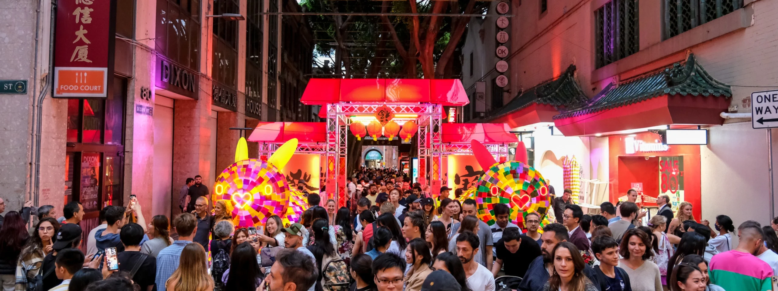 The laneways of Haymarket buzz with markets, performers and DJs at Sydney Lunar Streets