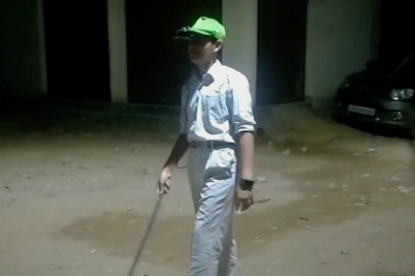 A hat for blind people with a sensor to detect obstructions