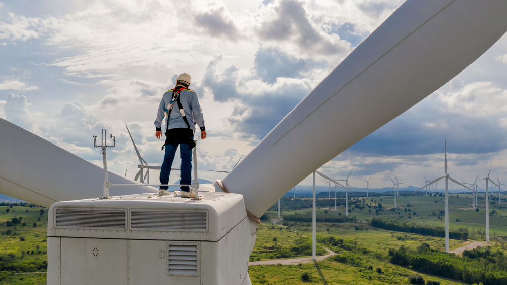 Wind turbine electrician