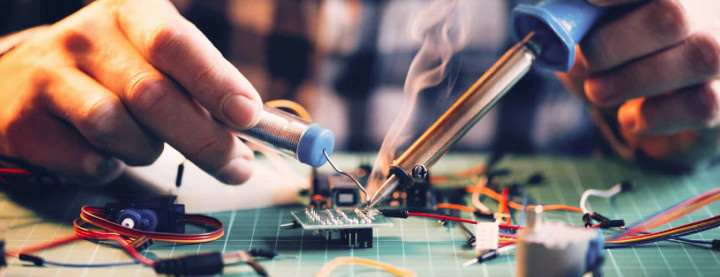 electronics technician skilled trade