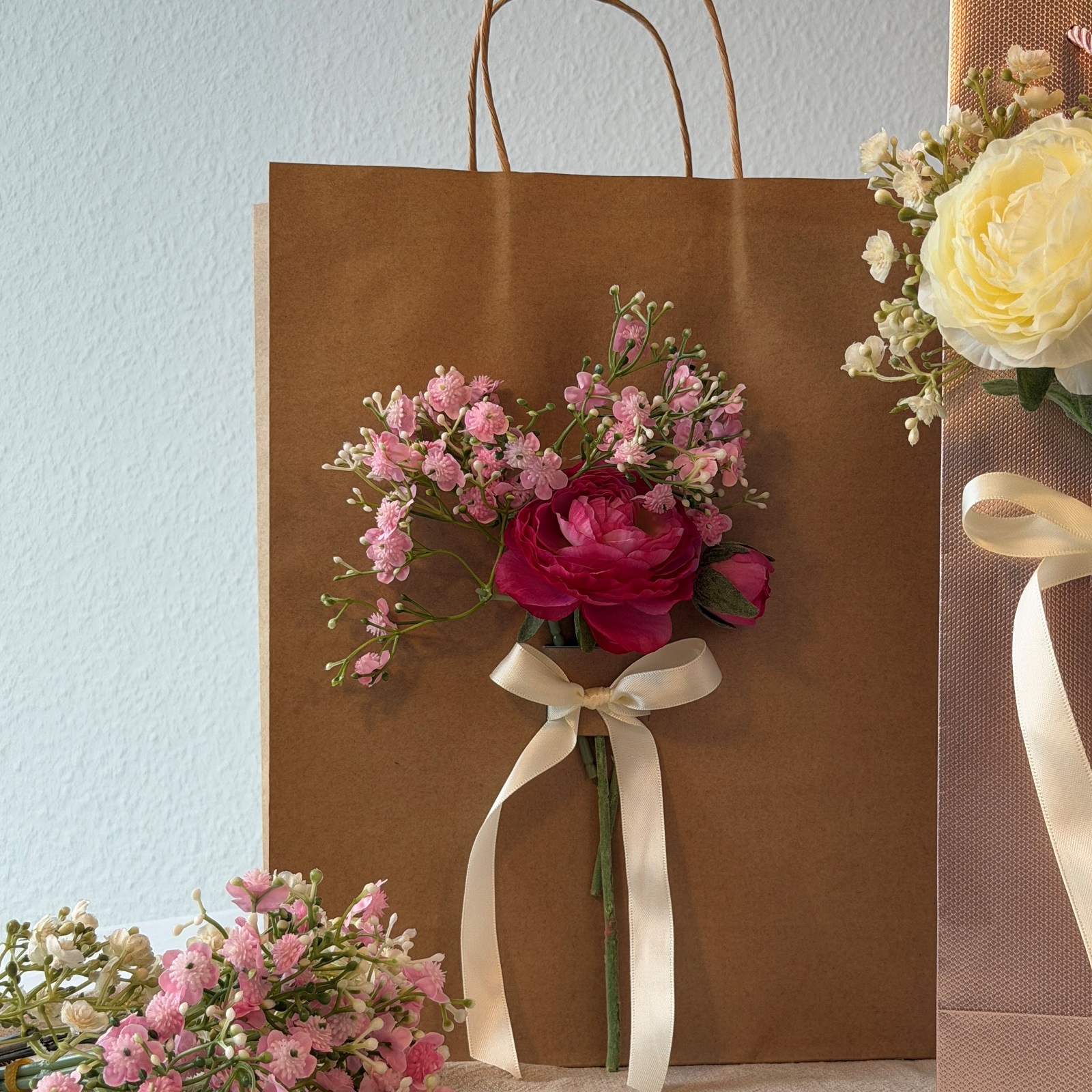 Blumige Geschenkverpackung