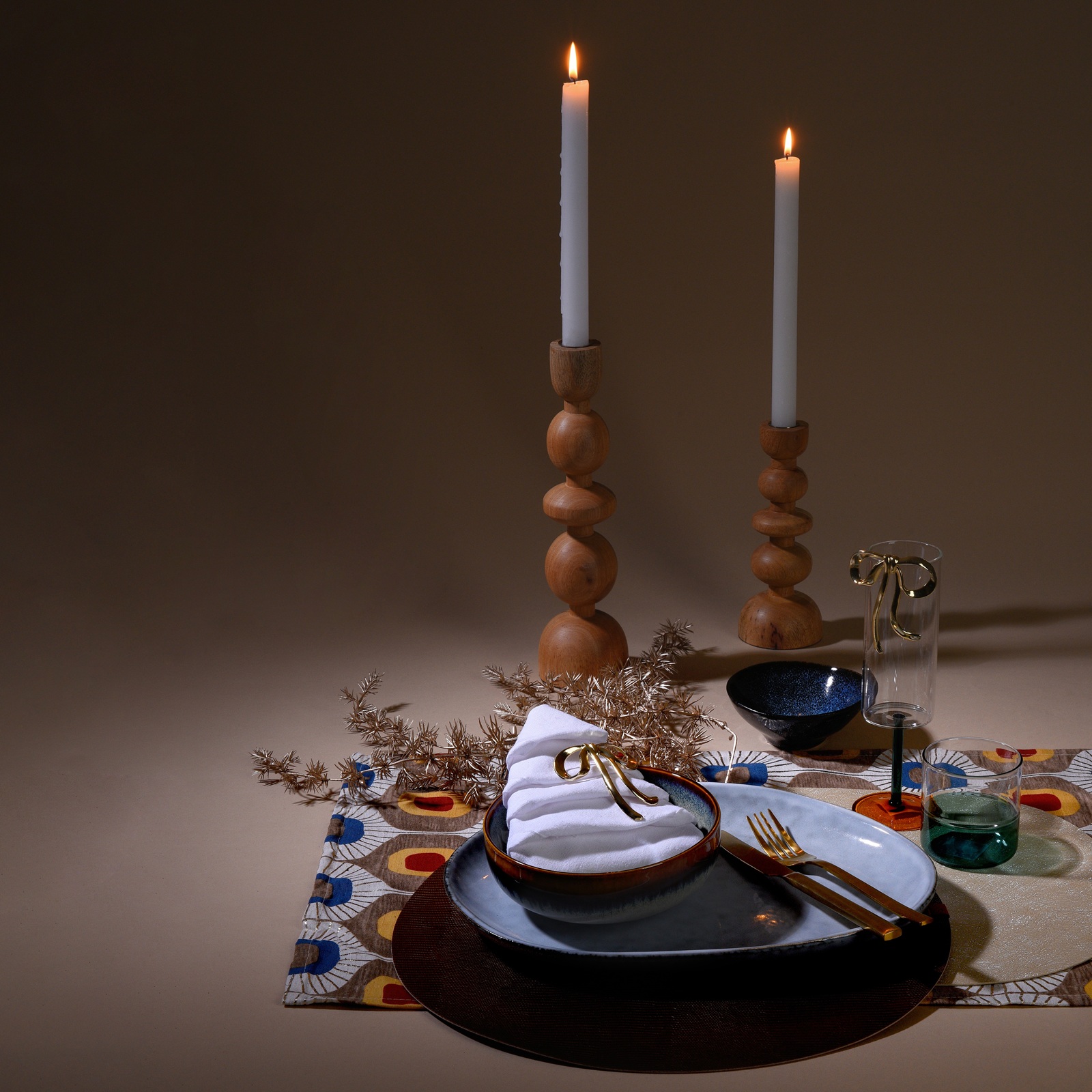 Festtags-Setting im Retro-Look