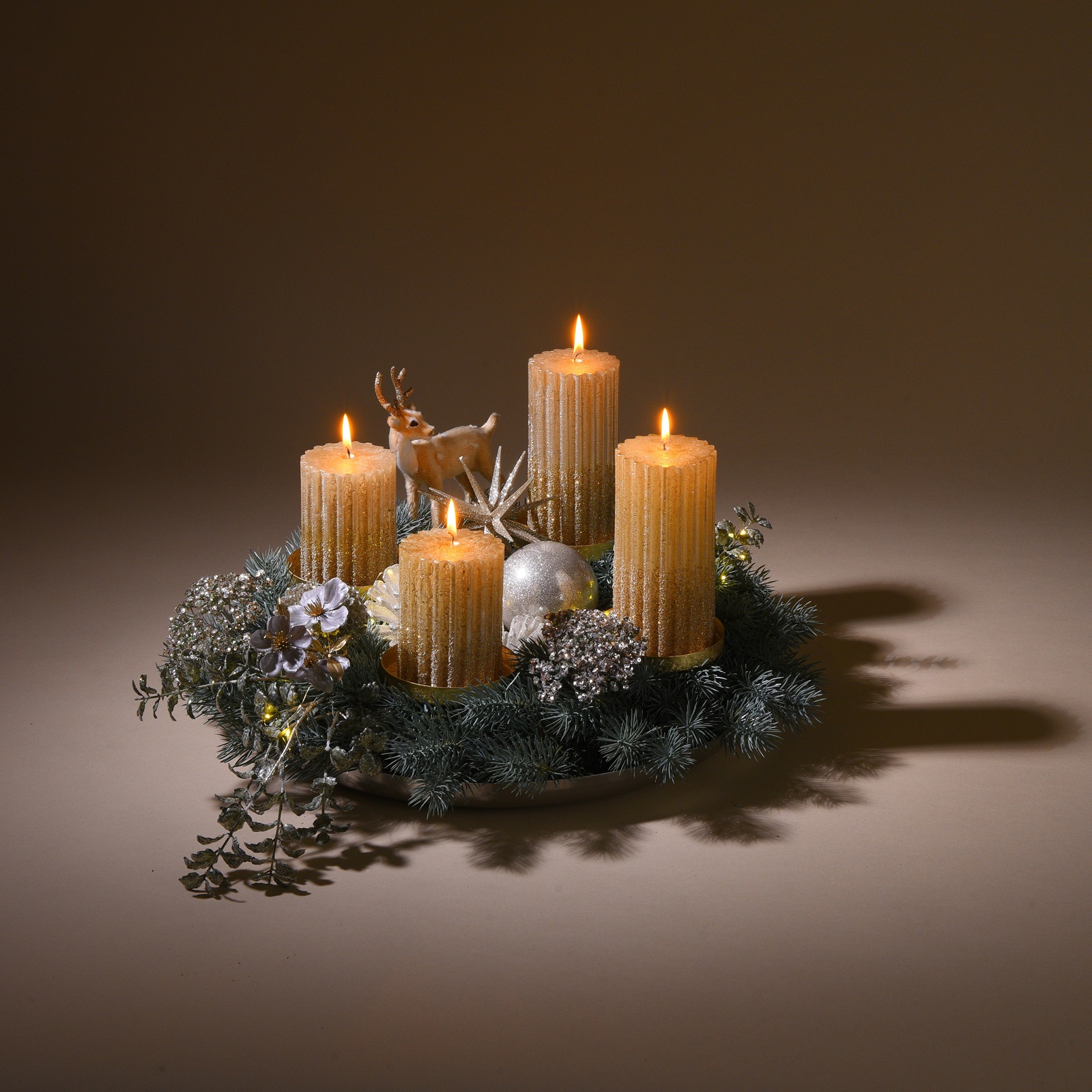 Goldenes Adventflair