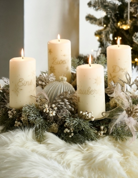 Weihnachtssterne fr die Adventszeit kaufen | DEPOT