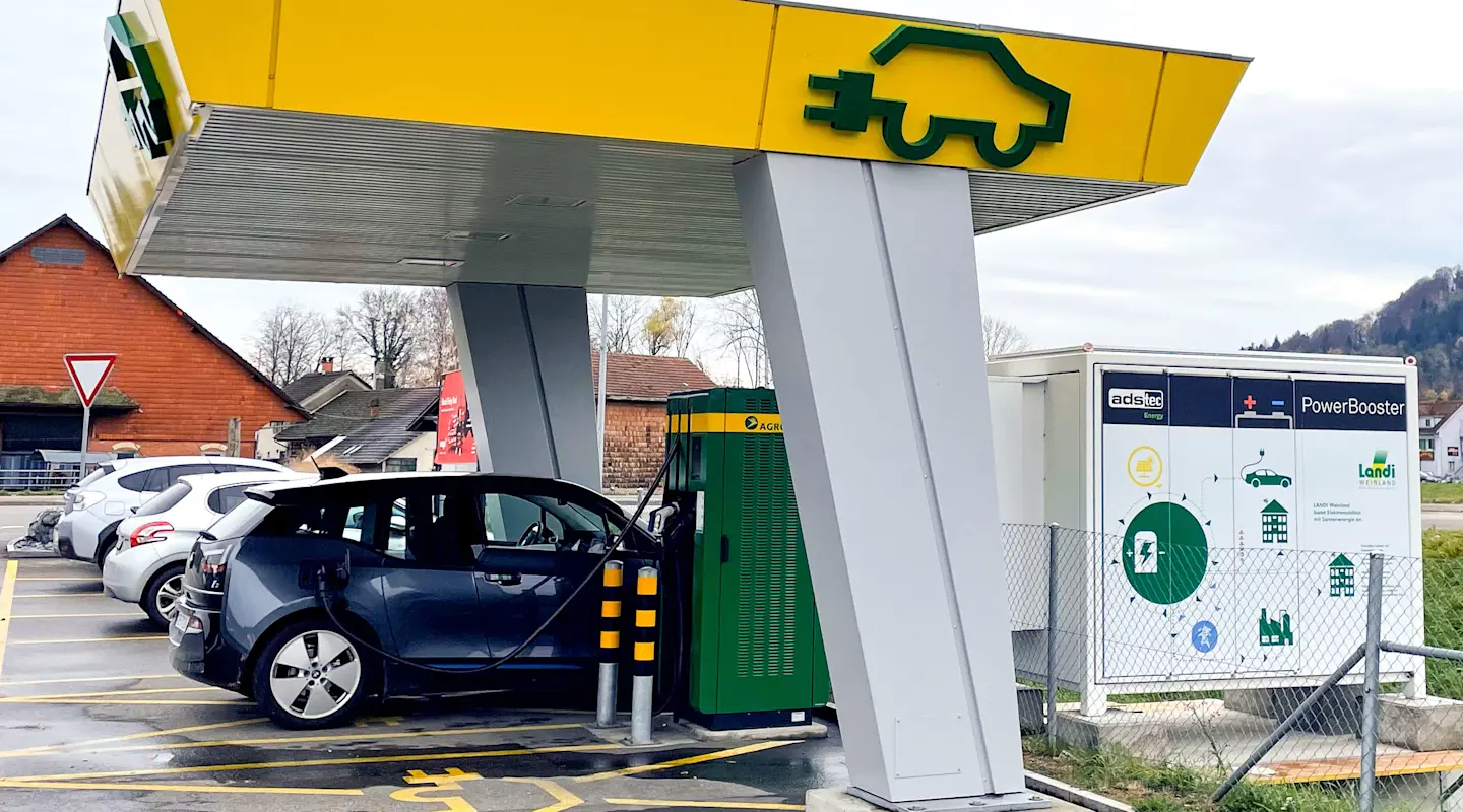 AGROLA Schnellladestation und MicroGrid bei der LANDI in Neftenbach