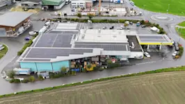 AGROLA Solaranlage auf Dach der LANDI Sense-Düdingen in Tafers