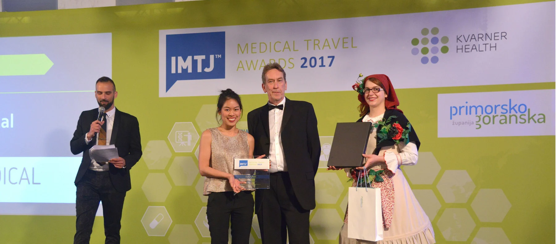 Image1_Qunomedical wins Best Medical Travel Agency at the 2017 IMTJ Medical Travel Awards