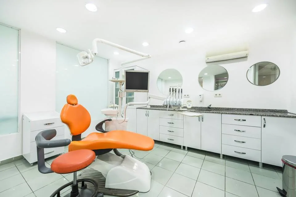 Atalya Clinic_Examination room 2