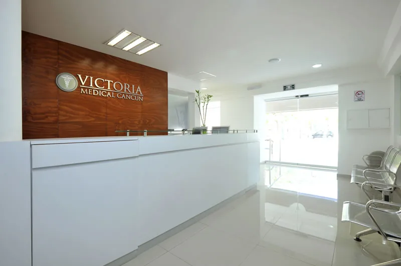 Dr. Corzo Clinic at Victoria Medical Cancun - 2
