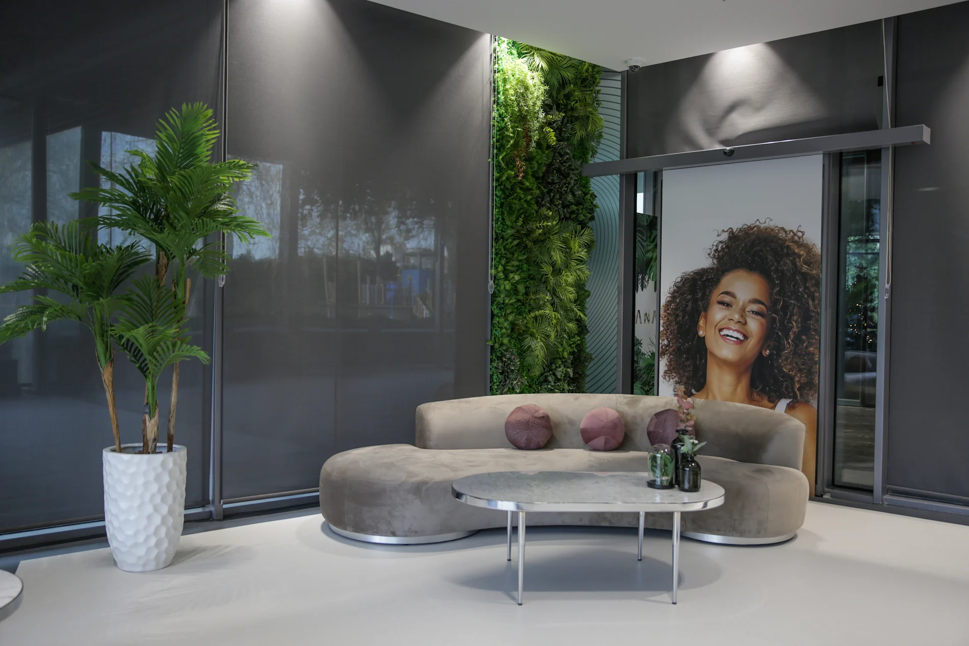 Turkeyena Clinic Lobby