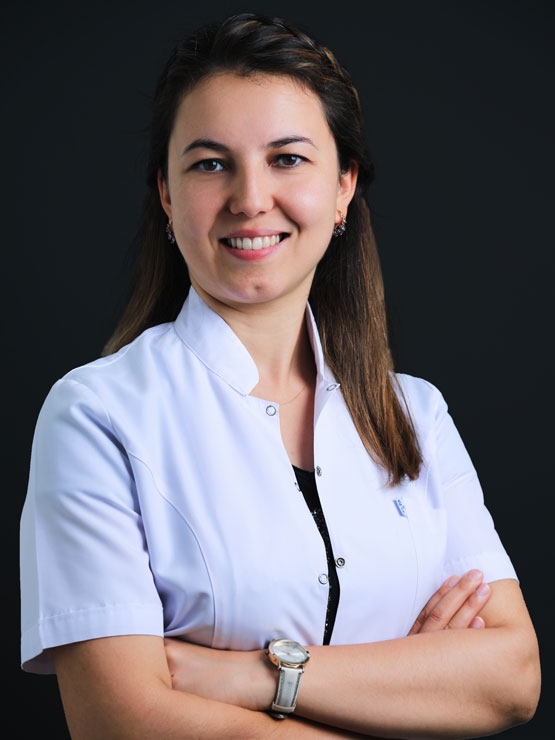 Dr. Alev Mutlu, DDS