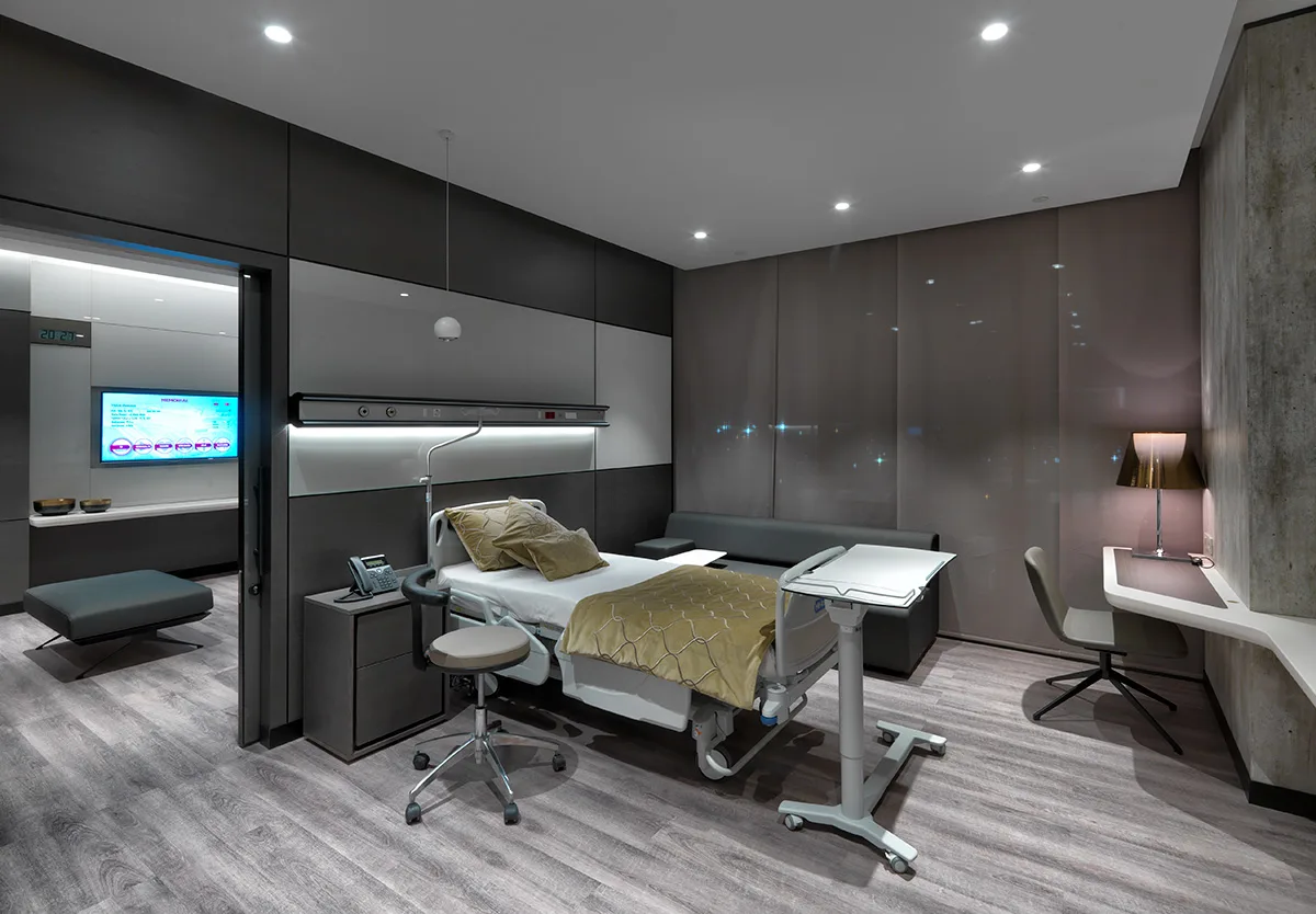 One of the recovery rooms at Memorial Bahcelievler Hospital for patients of Dr. Baran Kul.