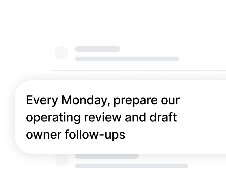 Prompt card preparing a weekly operating review and owner follow-ups over a project update list.