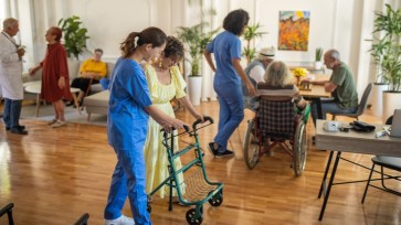 Caregiving Challenges, Thinking About Assisted Living?