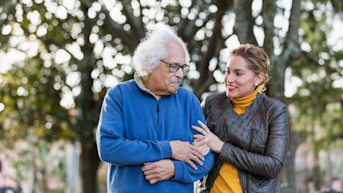 Retos de los cuidadores, inversión de roles de padres e hijos