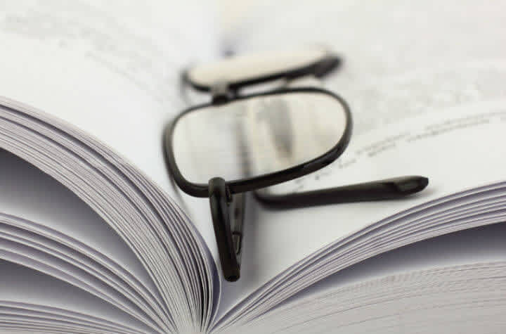 glasses-bookmarking-a-page