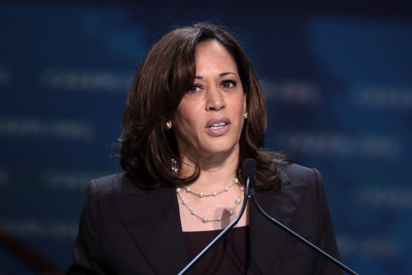 Kamala Harris Campaigns with Gavin Newsom Ahead of California Recall ...