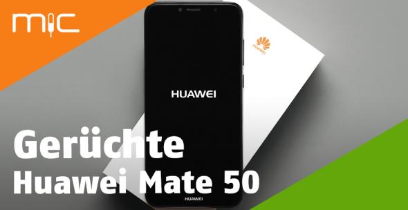 Ein Huawei-Smartphone liegt auf der Verpackung.