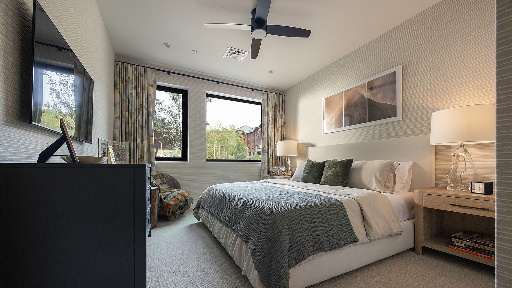 Carousel AMB105-Bed