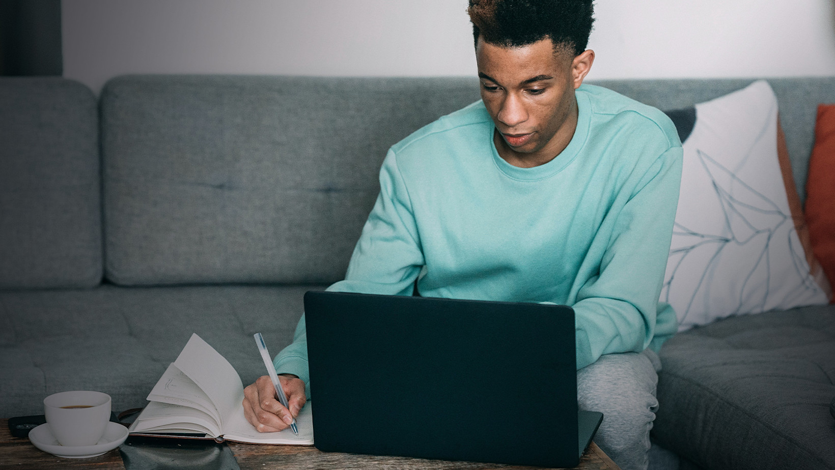 Certificate vs Degree: What s the Real Difference? Outlier Certificate vs Degree: What s the Real Difference? Outlier