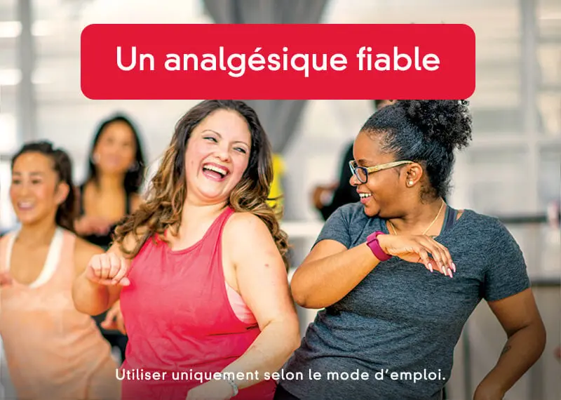 Deux femmes dansant joyeusement et bannière disant « Un analgésique fiable » 