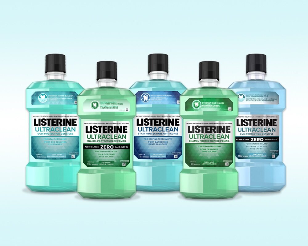 Family shot of LISTERINE® Ultraclean category