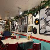 Mel's Hard Luck Diner - Gallery