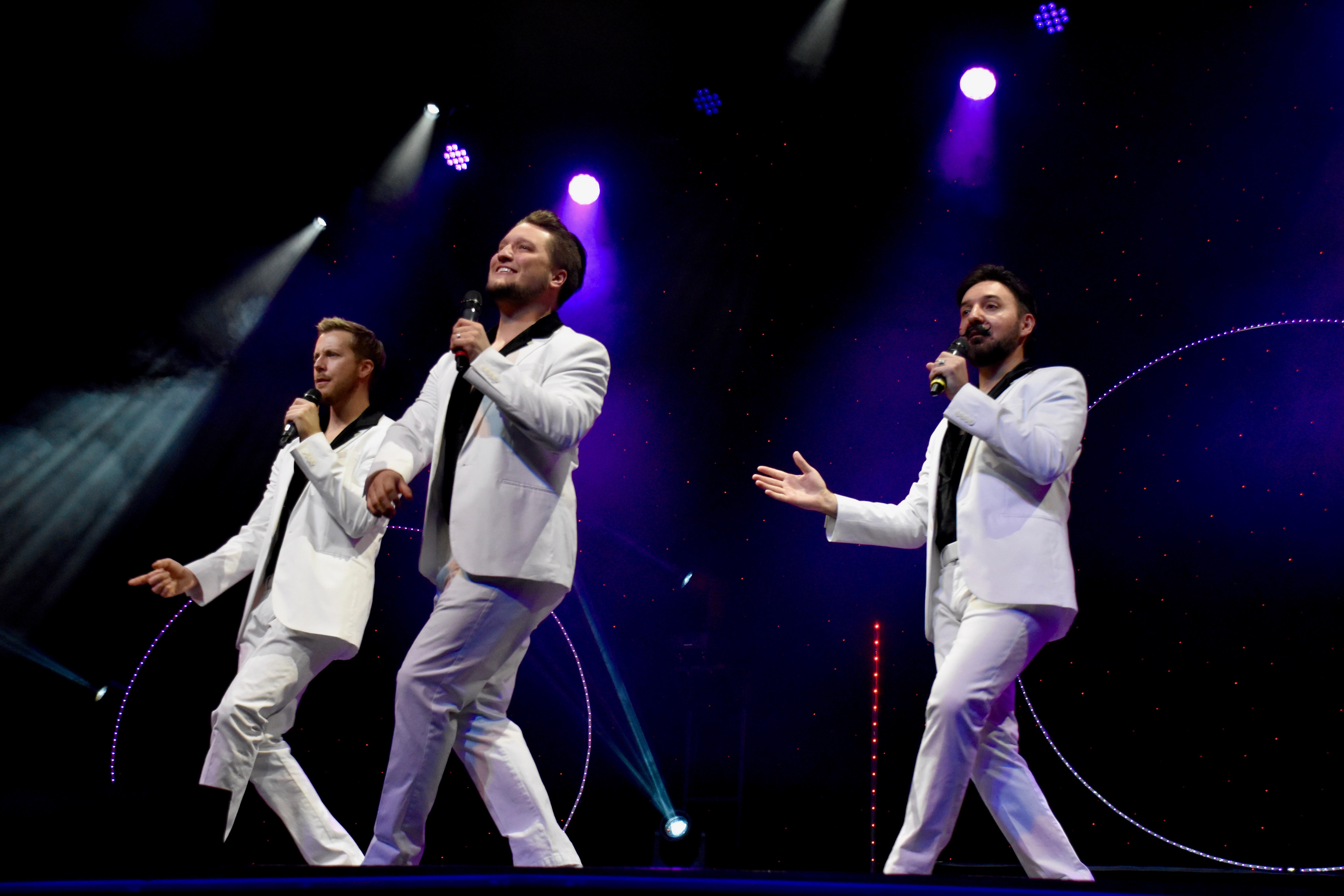 Groovin’ Back to the Bee Gees: A Disco-Fueled Tribute in Branson