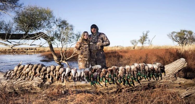 Oklahoma Guided Waterfowl Hunting Outfitters-image