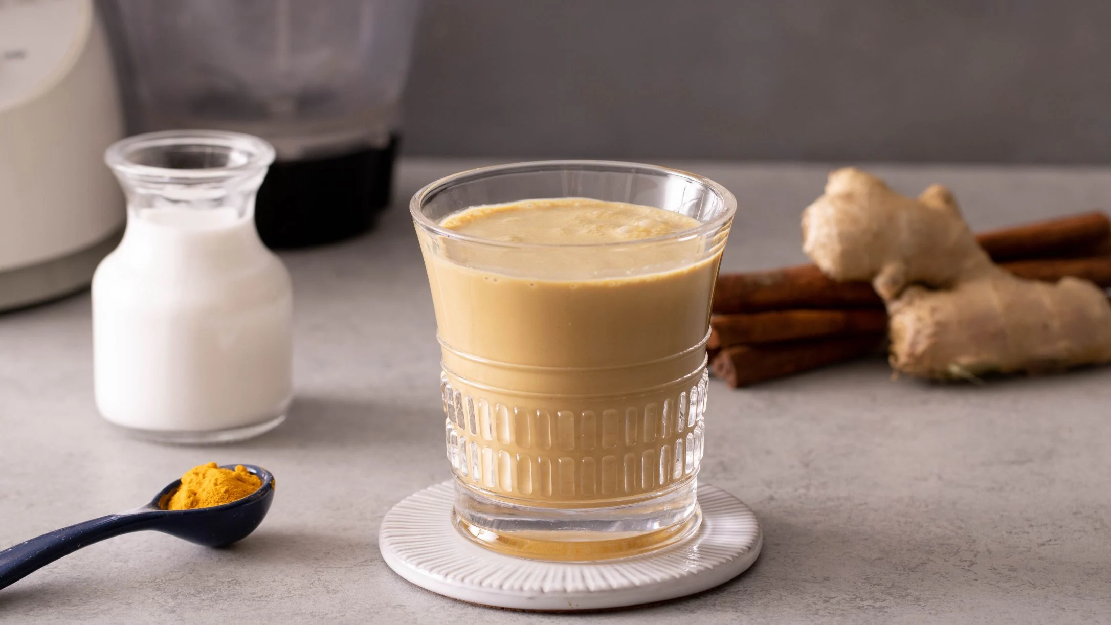 golden-milk-chai-shake-smoothie