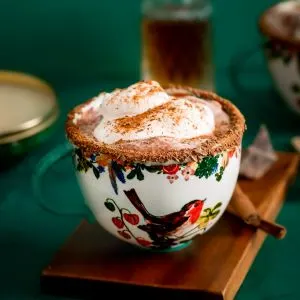 low-carb-chocolate-cinnamon-drunken-snowman-cocktail