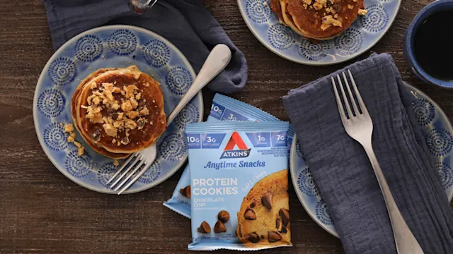 Keto Cottage Cheese Cookie Crumble Pancakes