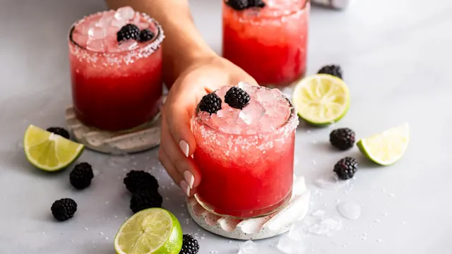 Low Carb Blackberry Margarita