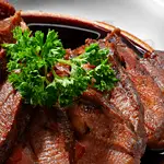 Keto Rib-Eye Steak with Red Wine Sauce 