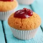 Almond-Raspberry Cupcakes