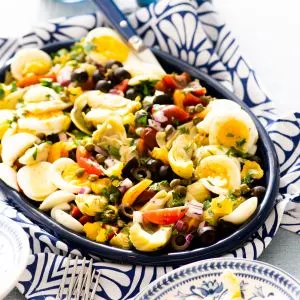 Mediterranean Vegetable and Egg Salad 