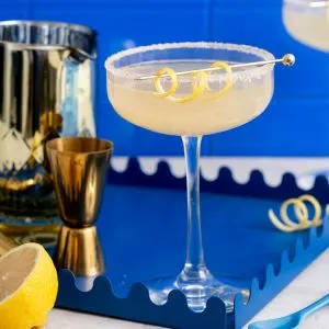 Low Carb Lemon Drop Cocktail