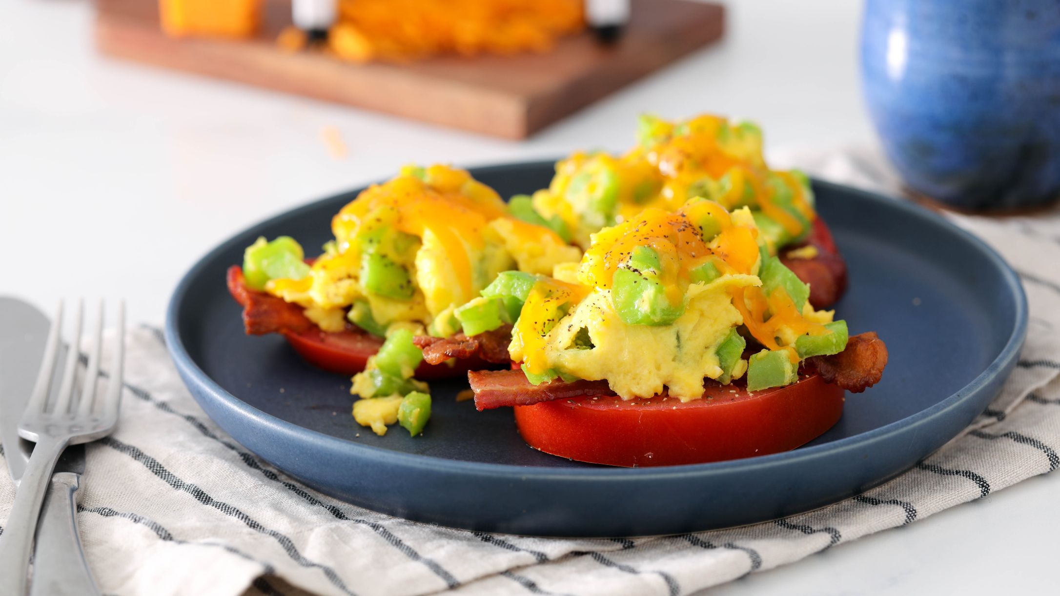 Scrambled Eggs with Bacon, Green Bell Peppers and Tomato Recipe | @Atkins