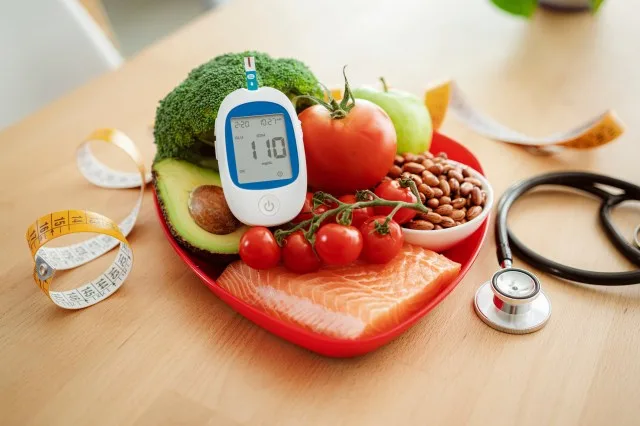 Preventing and Managing Diabetes with a Low-Carb Lifestyle