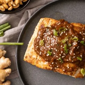 Mahi-Mahi with Spicy Peanut Sauce 