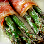 Keto Asparagus Wrapped in Chili Spiced Bacon Recipe | @Atkins
