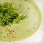 Keto Manhattan-Style Creamed Spinach 